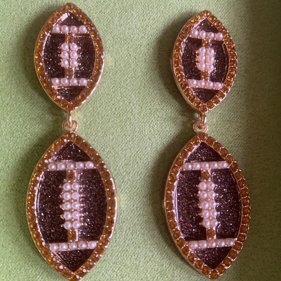 Football dangle earrings - Picture 4 of 6